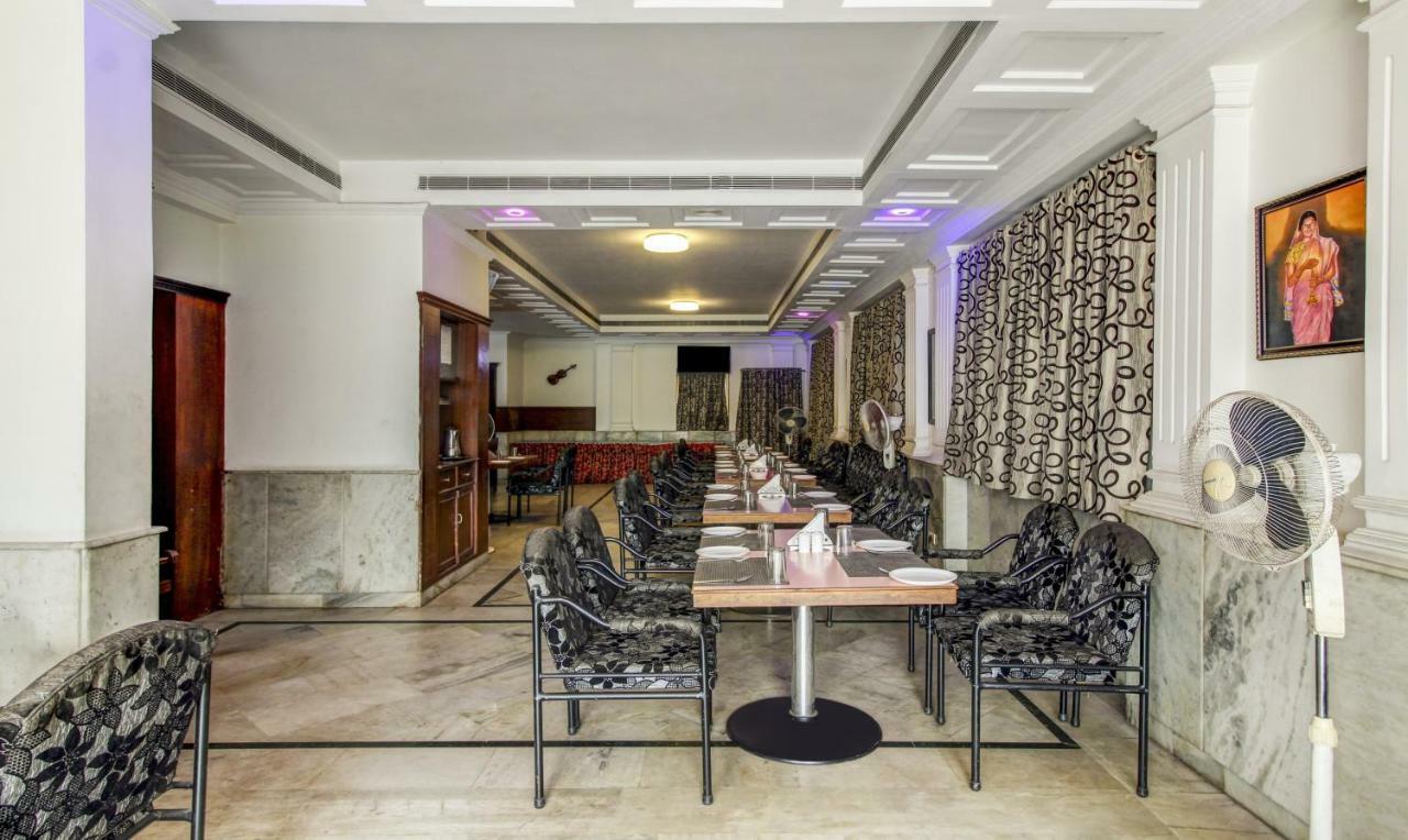 Hotel Saaket Residency Visakhapatnam Zewnętrze zdjęcie
